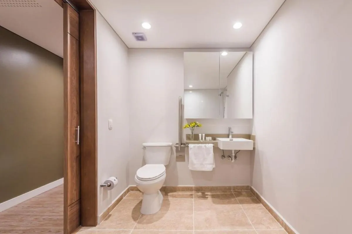 Dup 315 Tesoro - Cls Apartment Medellin 0*,  Colombia